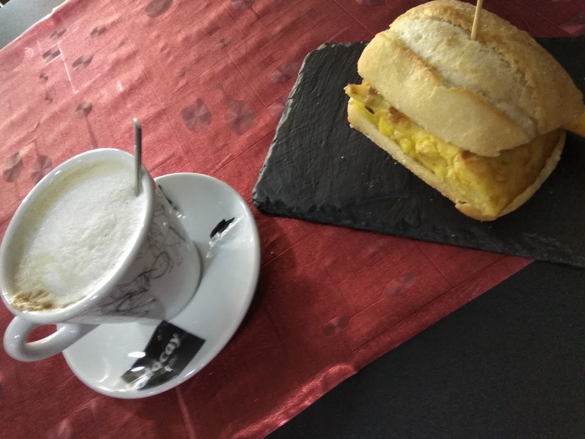 Cafetería Mi Ritmo Photo 6