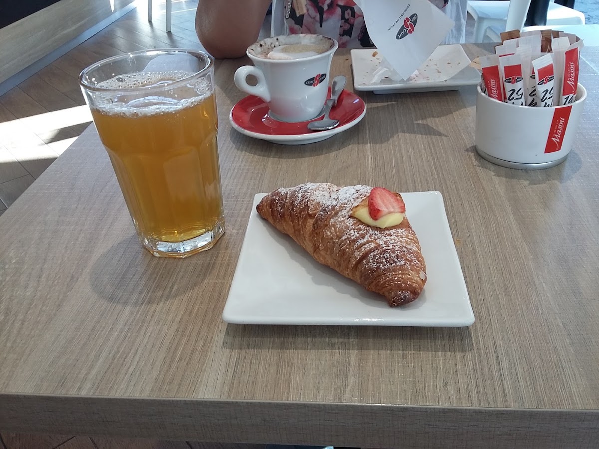 Dream & Coffee Gerenzano Photo 9