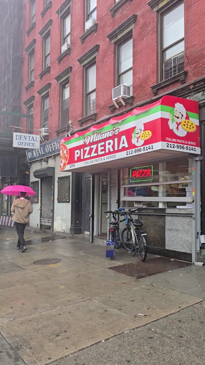 Milano Pizza Shop Photo 3