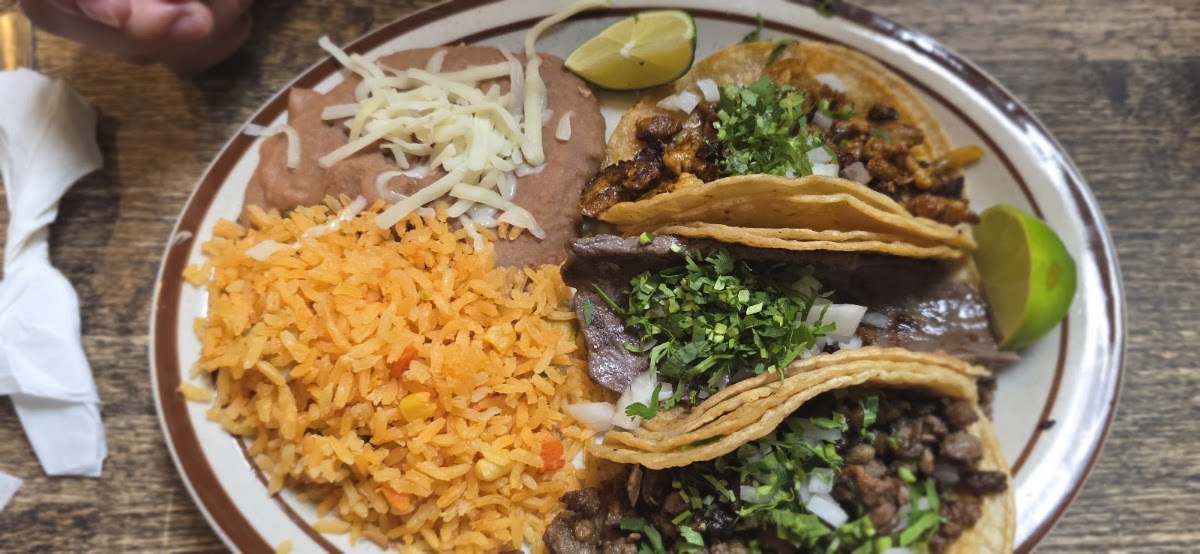 Taqueria Los Altos De Jal Photo 2